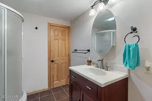 41 Deerfoot Rd, Lake Ariel, PA 18436 - Photo 35