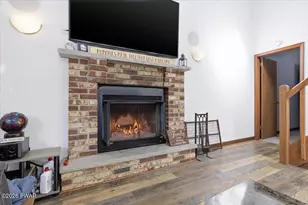 215 Tanager Rd, Lackawaxen, PA 18435 - Photo 15