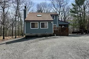 215 Tanager Rd, Lackawaxen, PA 18435 - Photo 3