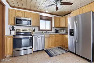 215 Tanager Rd, Lackawaxen, PA 18435 - Photo 17