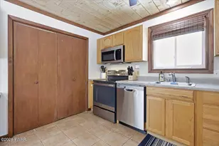 215 Tanager Rd, Lackawaxen, PA 18435 - Photo 19