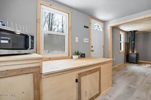 209 Urban Rd, Hawley, PA 18428 - Photo 17