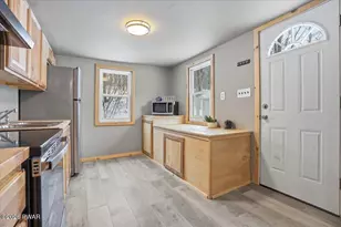 209 Urban Rd, Hawley, PA 18428 - Photo 15