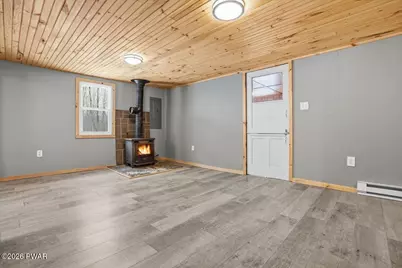 209 Urban Road, Hawley, PA 18428 - Photo 9