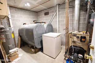 357 Lakeview Dr W, Lake Ariel, PA 18436 - Photo 37