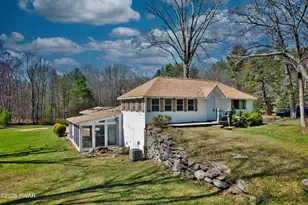 130 Log and Twig Rd, Dingmans Ferry, PA 18328 - Photo 37