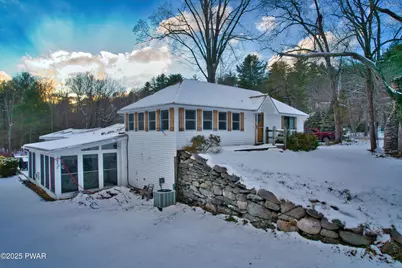 130 Log and Twig Road, Dingmans Ferry, PA 18328 - Photo 5