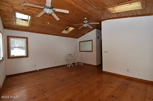 130 Log and Twig Rd, Dingmans Ferry, PA 18328 - Photo 23