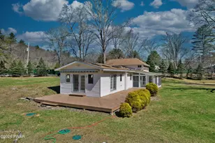 130 Log and Twig Rd, Dingmans Ferry, PA 18328 - Photo 5