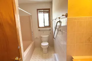 15 Lake View Dr, Lake Ariel, PA 18436 - Photo 13