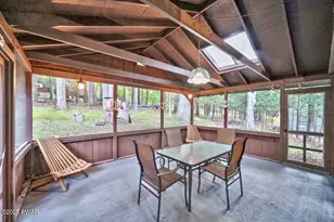 305 Laurel Ln, Greentown, PA 18426 - Photo 33