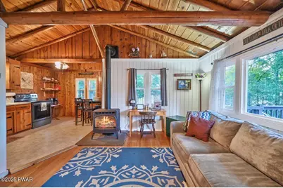 305 Laurel Lane, Greentown, PA 18426 - Photo 7