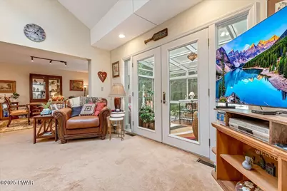 102 Crestview Drive, Hawley, PA 18428 - Photo 15