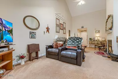 102 Crestview Drive, Hawley, PA 18428 - Photo 13