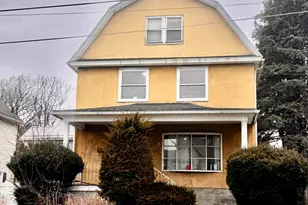 543 New York St, Dunmore, PA 18509 - Photo 3
