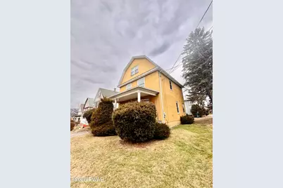 543 New York Street, Dunmore, PA 18509 - Photo 3