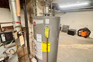 543 New York St, Dunmore, PA 18509 - Photo 23