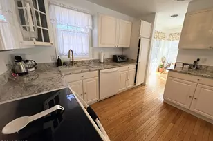 1033 Indian Dr, Lake Ariel, PA 18436 - Photo 5