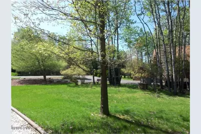 1033 Indian Drive, Lake Ariel, PA 18436 - Photo 3