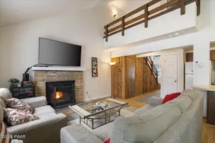 14 Finch Grv, Lake Harmony, PA 18624 - Photo 7