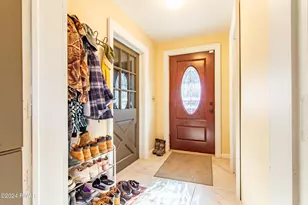 69 E Sterling Rd, Newfoundland, PA 18445 - Photo 3