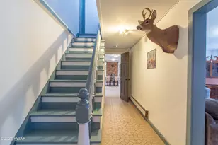 69 E Sterling Rd, Newfoundland, PA 18445 - Photo 23