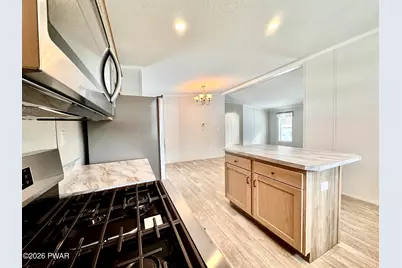 102 Middle Road, Greentown, PA 18426 - Photo 11