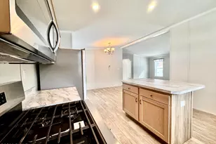 102 Middle Rd, Greentown, PA 18426 - Photo 11