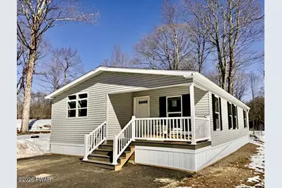 102 Middle Road, Greentown, PA 18426 - Photo 1