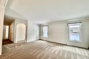 102 Middle Rd, Greentown, PA 18426 - Photo 15