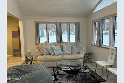 152 Eastwood Drive, Greentown, PA 18426 - Photo 7