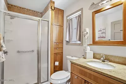 6433 Marvin Gardens Drive, Tobyhanna, PA 18466 - Photo 9