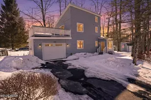 6433 Marvin Gardens Dr, Tobyhanna, PA 18466 - Photo 35