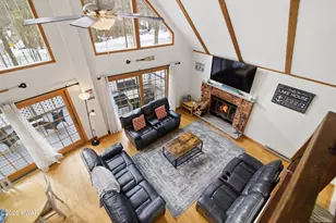 267 Lakeview Dr W, Lake Ariel, PA 18436 - Photo 21