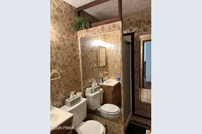 3210 Cherry Ridge Road, Bushkill, PA 18324 - Photo 17