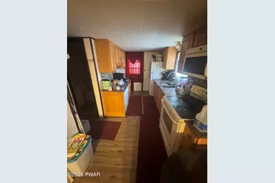 106 Lakewood Drive, Dingmans Ferry, PA 18328 - Photo 15