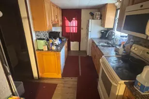 106 Lakewood Dr, Dingmans Ferry, PA 18328 - Photo 15