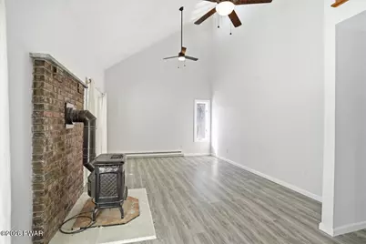 113 Regent Street, Bushkill, PA 18324 - Photo 7