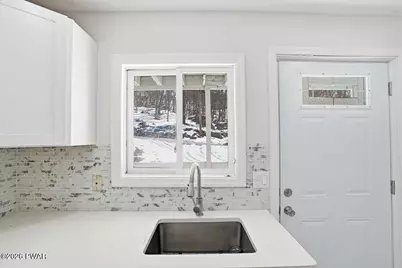 113 Regent Street, Bushkill, PA 18324 - Photo 31