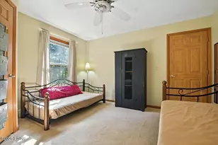 147 View Dr, Greentown, PA 18426 - Photo 31