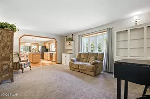 147 View Dr, Greentown, PA 18426 - Photo 13