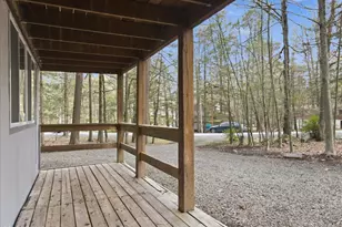 1025 Wallenpaupack Dr, Lake Ariel, PA 18436 - Photo 41