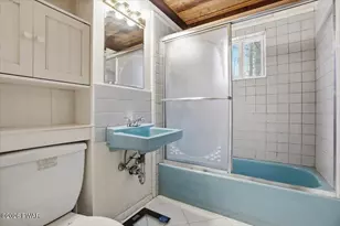 1025 Wallenpaupack Dr, Lake Ariel, PA 18436 - Photo 33