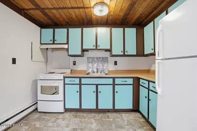 1025 Wallenpaupack Drive, Lake Ariel, PA 18436 - Photo 19