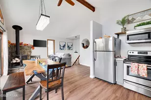 2894 S Fairway Dr, Lake Ariel, PA 18436 - Photo 47