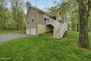 127 Robin Way, Lackawaxen, PA 18435 - Photo 3