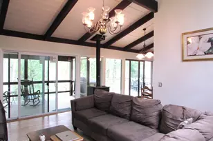 124 Hickory Dr, Hawley, PA 18428 - Photo 13