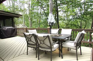 124 Hickory Dr, Hawley, PA 18428 - Photo 5