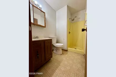 192 Bellingham Drive, Bushkill, PA 18324 - Photo 17