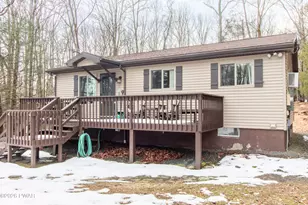 12 Capricorn Cir, Lake Ariel, PA 18436 - Photo 3